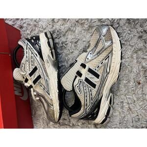 New Balance 1906R White Black